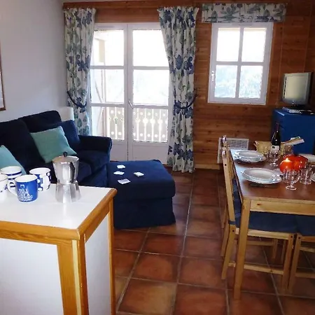 8c3 Apartment *